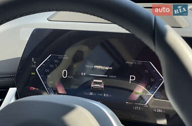 Внедорожник / Кроссовер BMW iX1 2025 в 