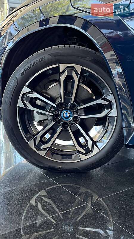 Внедорожник / Кроссовер BMW iX1 2023 в Днепре