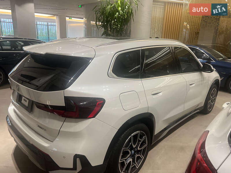 Позашляховик / Кросовер BMW iX1 2023 в Києві
