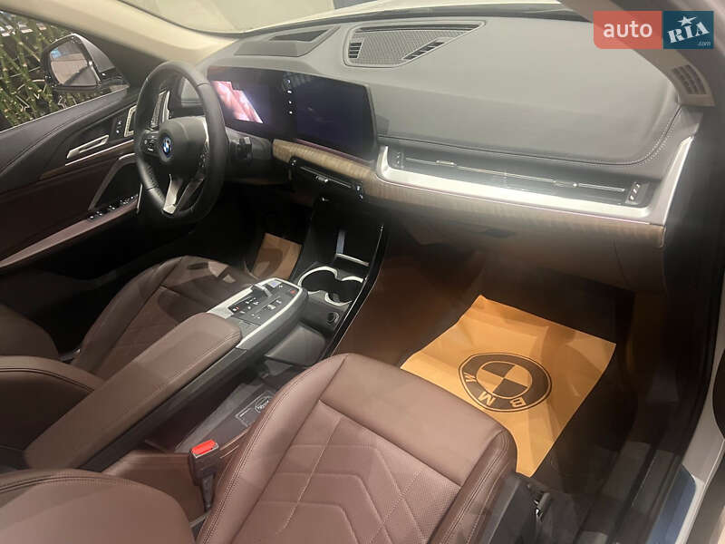Позашляховик / Кросовер BMW iX1 2023 в Києві
