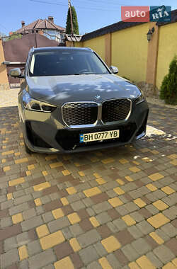 BMW iX1 2023