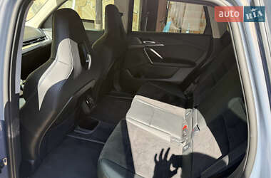 Внедорожник / Кроссовер BMW iX1 2023 в 