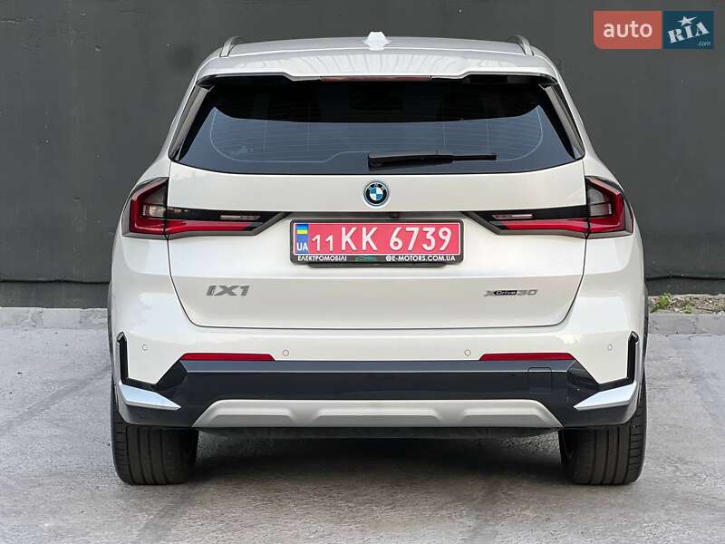 Внедорожник / Кроссовер BMW iX1 2023 в Киеве