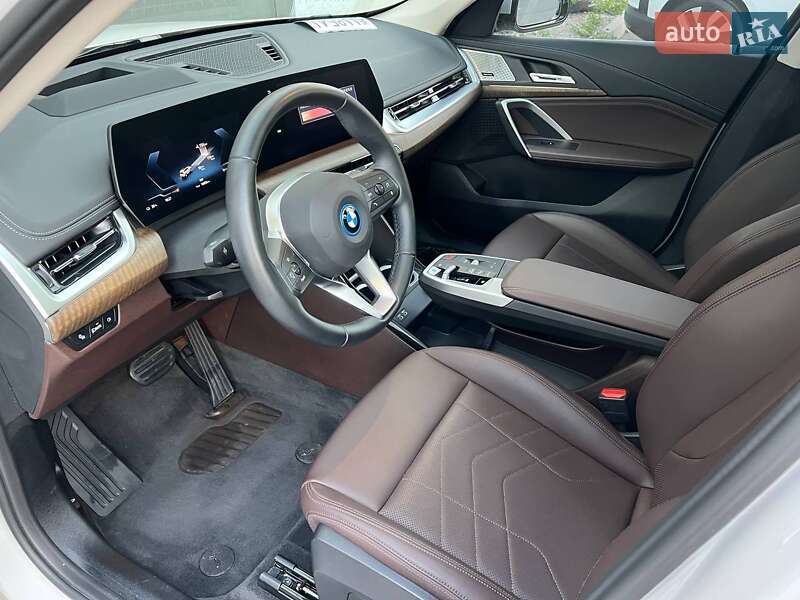 Внедорожник / Кроссовер BMW iX1 2023 в Киеве