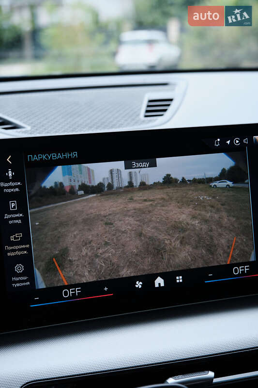 Позашляховик / Кросовер BMW iX1 2023 в Києві