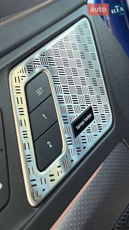 Позашляховик / Кросовер BMW iX1 2023 в Дніпрі