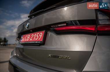 Внедорожник / Кроссовер BMW iX1 2023 в 