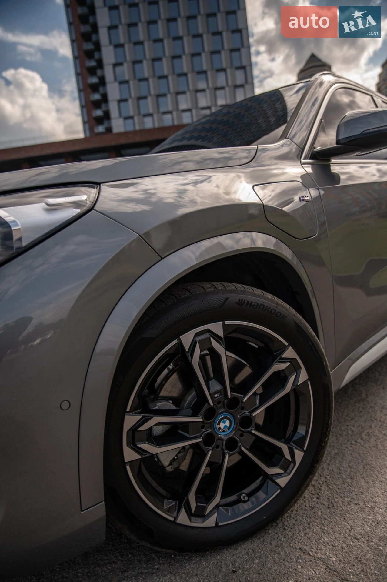 2023 BMW iX1 - мініатюра 15