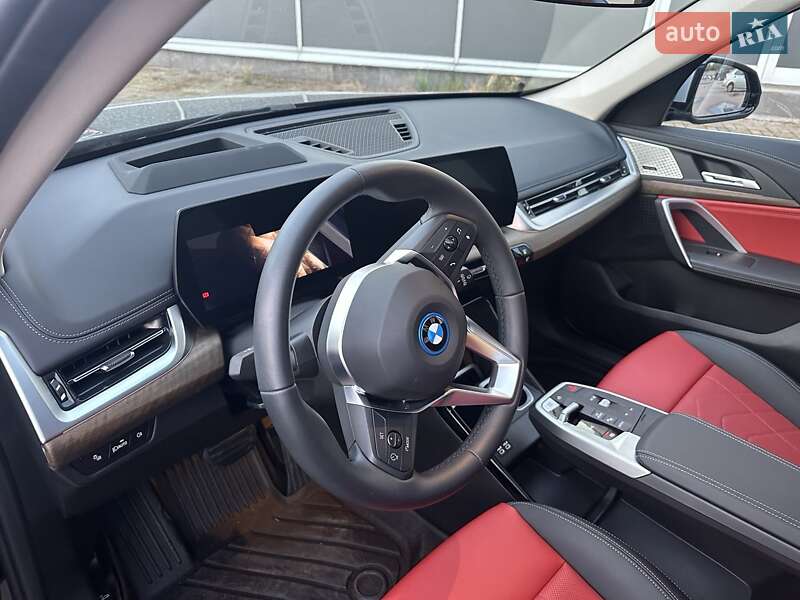 Позашляховик / Кросовер BMW iX1 2023 в Житомирі