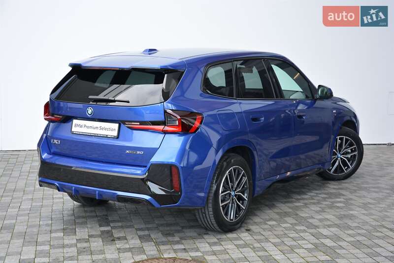 Внедорожник / Кроссовер BMW iX1 2025 в Киеве