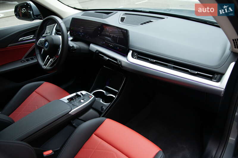 Внедорожник / Кроссовер BMW iX1 2023 в Киеве