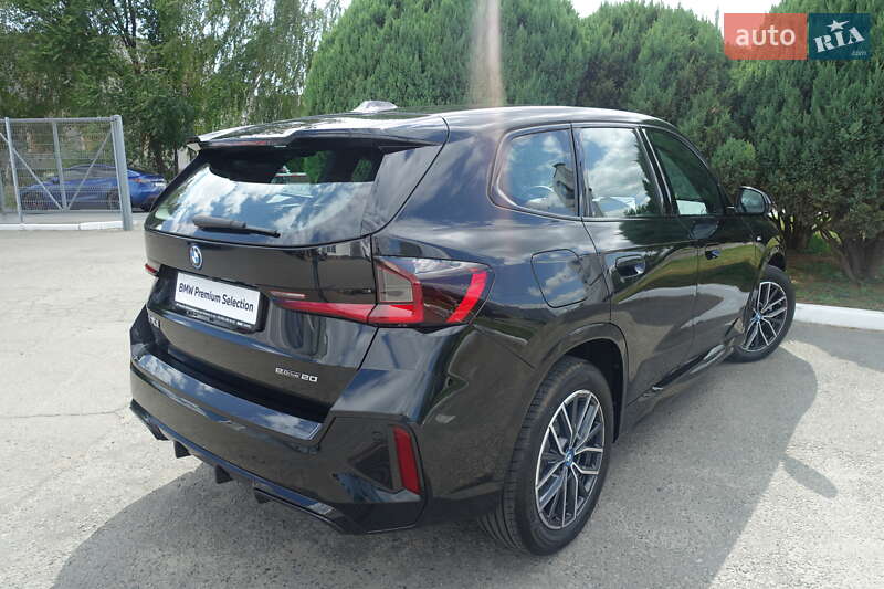 Позашляховик / Кросовер BMW iX1 2024 в Дніпрі