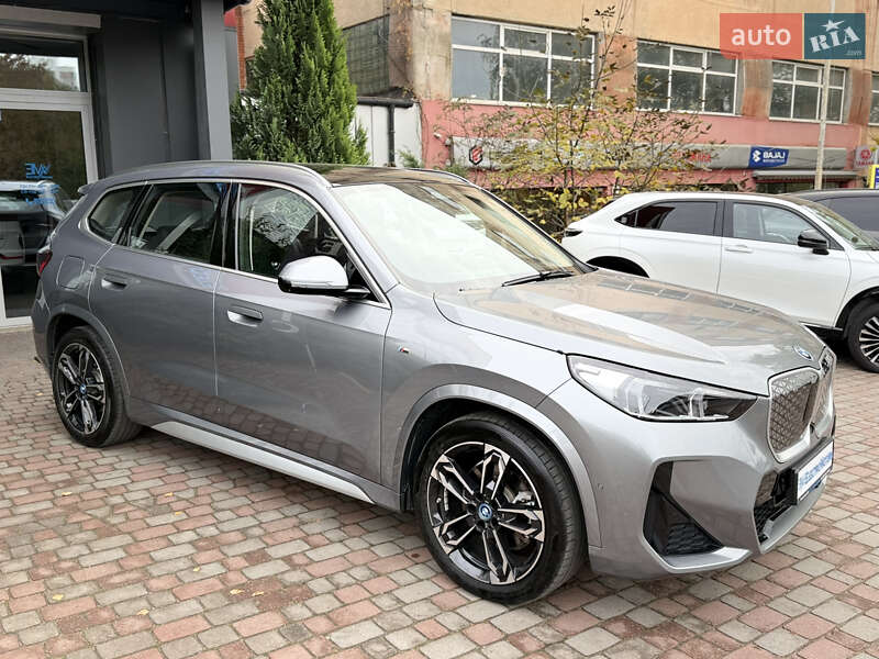 Позашляховик / Кросовер BMW iX1 2023 в Львові фото 6 Позашляховик / Кросовер BMW iX1 2023 в Львові