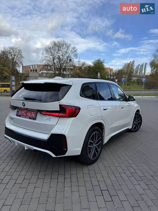 Позашляховик / Кросовер BMW iX1 2024 в Рівному фото 10 Позашляховик / Кросовер BMW iX1 2024 в Рівному