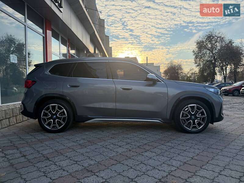 Внедорожник / Кроссовер BMW iX1 2024 в Харькове фото 16 Внедорожник / Кроссовер BMW iX1 2024 в Харькове