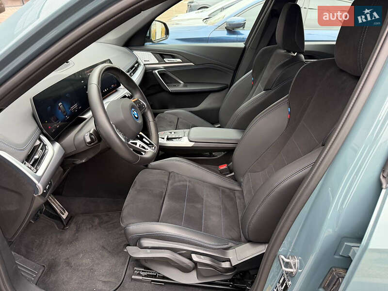 Внедорожник / Кроссовер BMW iX1 2024 в Киеве