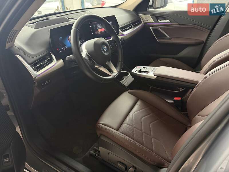 Позашляховик / Кросовер BMW iX1 2023 в Івано-Франківську фото 10 Позашляховик / Кросовер BMW iX1 2023 в Івано-Франківську