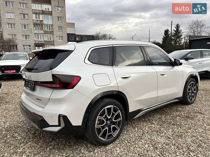 Позашляховик / Кросовер BMW iX1 2023 в Стрию