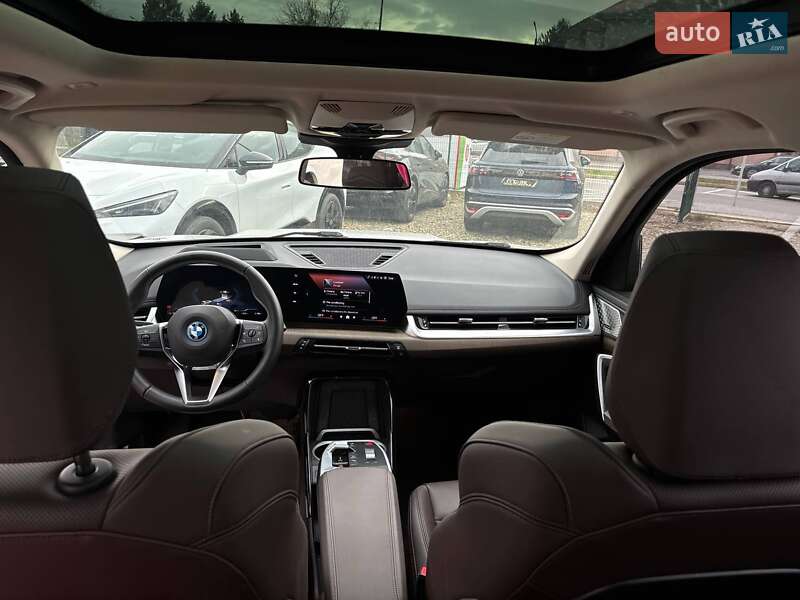 Позашляховик / Кросовер BMW iX1 2023 в Стрию