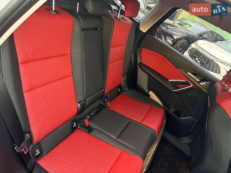 Внедорожник / Кроссовер BMW iX1 2023 в Киеве