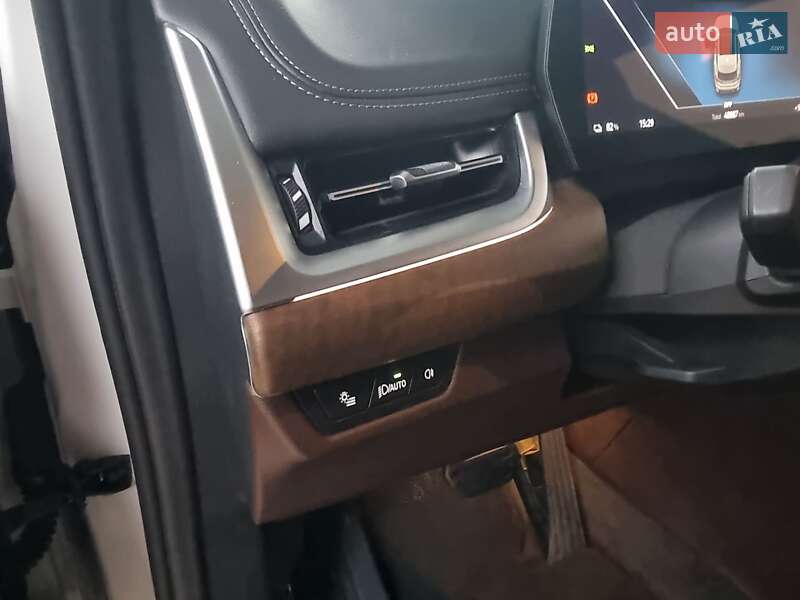 Позашляховик / Кросовер BMW iX1 2024 в Ірпені