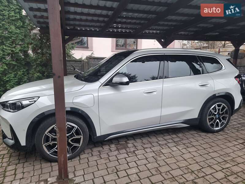 Позашляховик / Кросовер BMW iX1 2024 в Ірпені