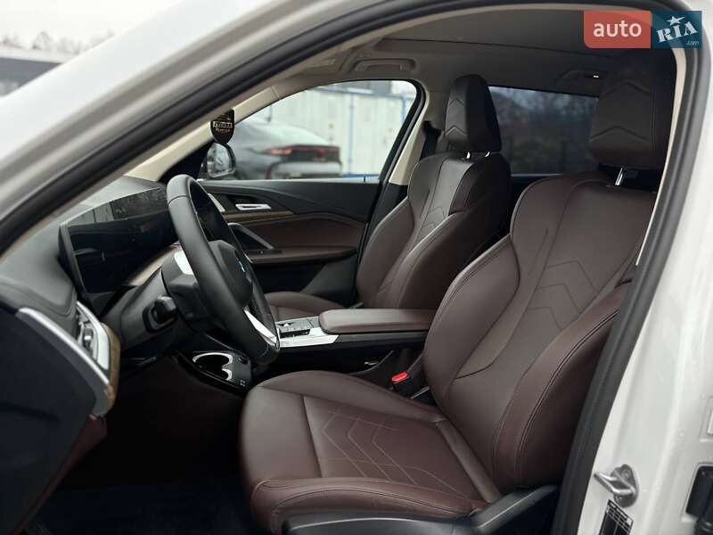 Позашляховик / Кросовер BMW iX1 2023 в Стрию