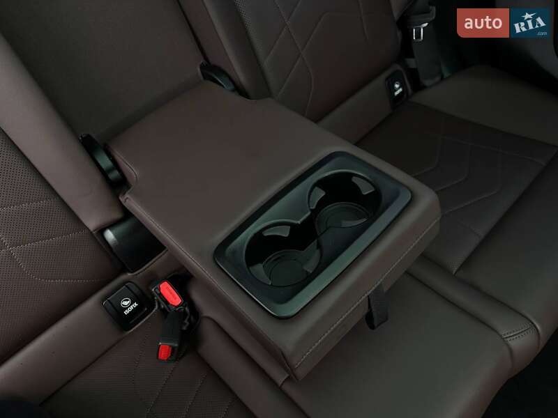 Позашляховик / Кросовер BMW iX1 2023 в Стрию