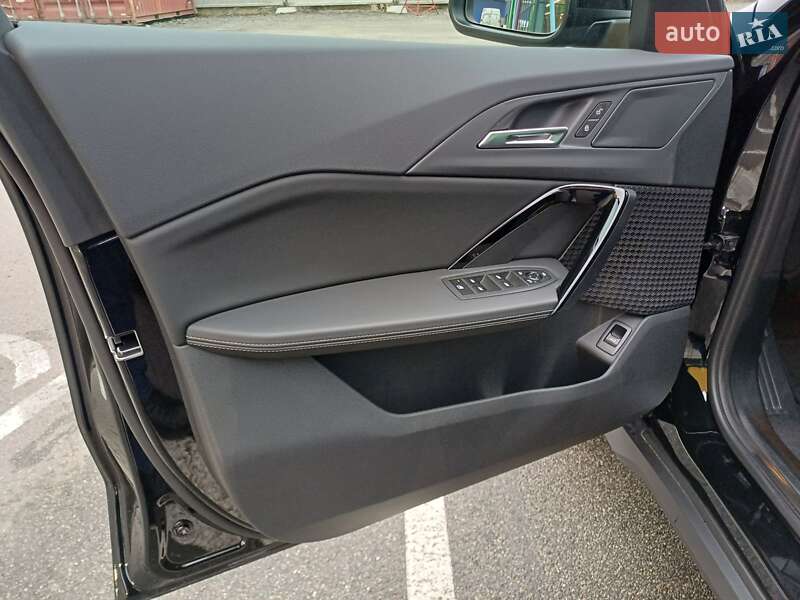 Внедорожник / Кроссовер BMW iX1 2024 в Киеве фото 18 Внедорожник / Кроссовер BMW iX1 2024 в Киеве