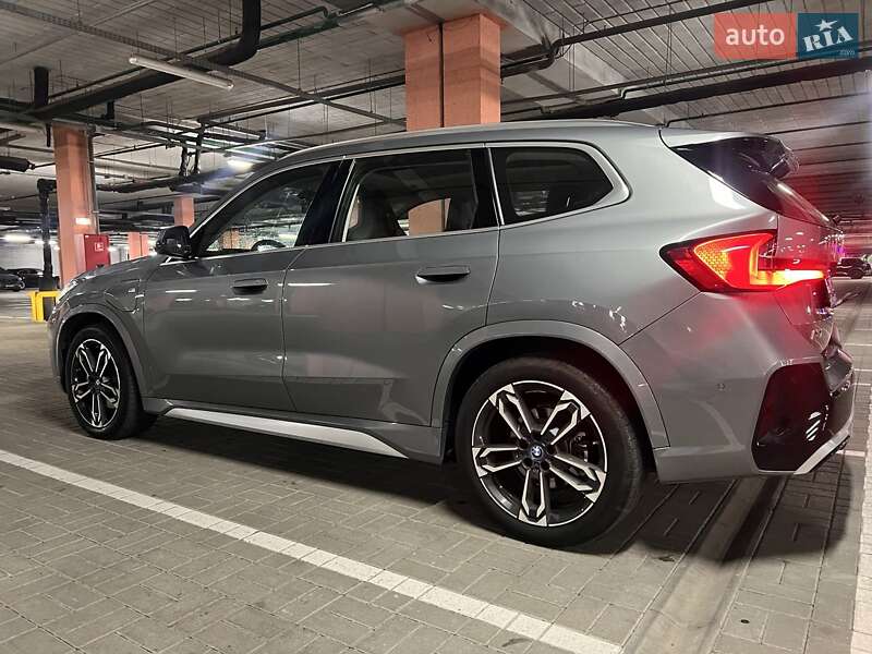 Внедорожник / Кроссовер BMW iX1 2024 в Киеве фото 3 Внедорожник / Кроссовер BMW iX1 2024 в Киеве
