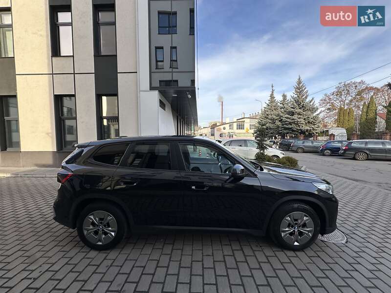 Внедорожник / Кроссовер BMW iX1 2022 в Ровно фото 9 Внедорожник / Кроссовер BMW iX1 2022 в Ровно