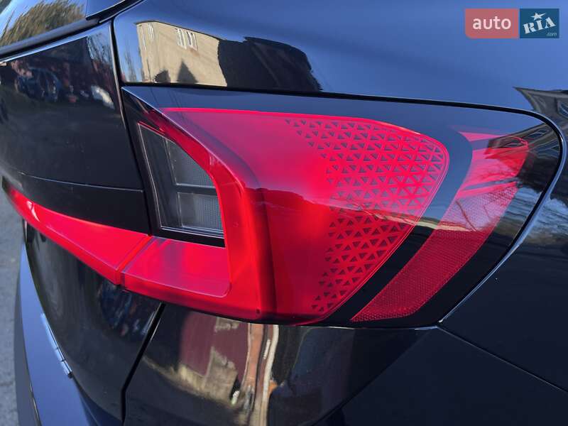 Внедорожник / Кроссовер BMW iX1 2025 в Черновцах