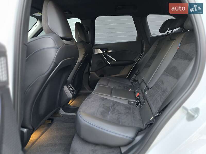 Внедорожник / Кроссовер BMW iX1 2025 в Одессе