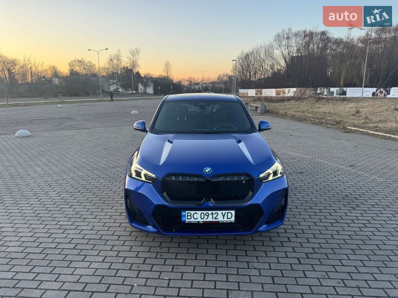 Внедорожник / Кроссовер BMW iX1 2023 в Львове