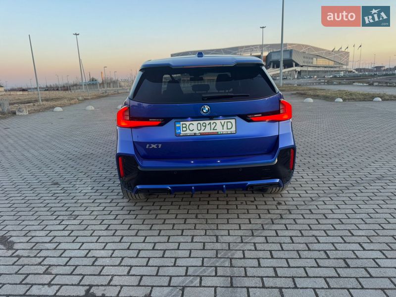 Внедорожник / Кроссовер BMW iX1 2023 в Львове