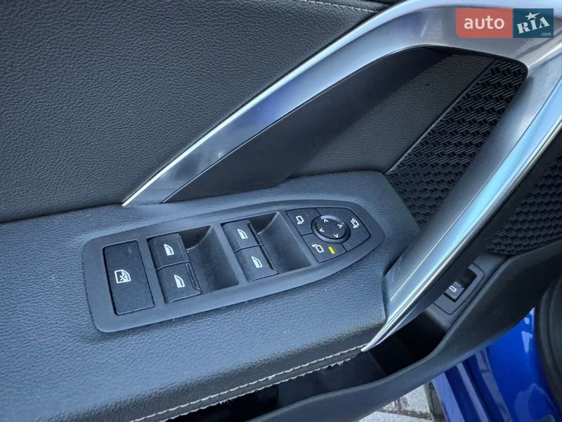 Внедорожник / Кроссовер BMW iX1 2023 в Львове