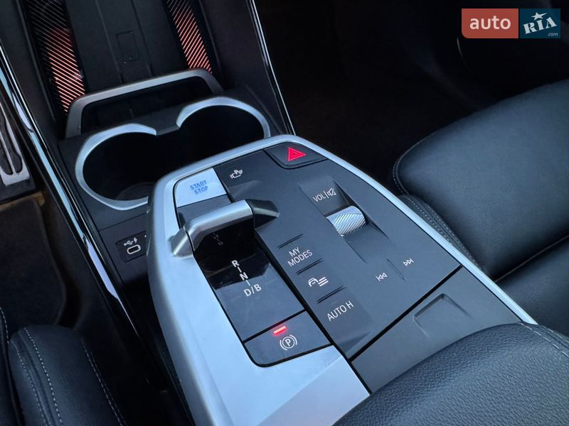 Внедорожник / Кроссовер BMW iX1 2023 в Львове