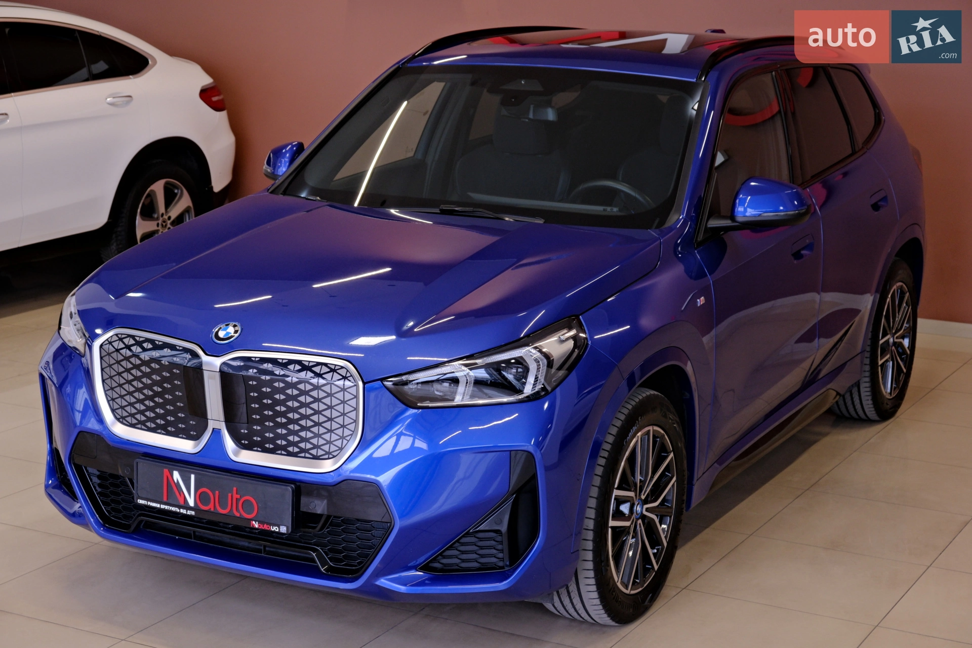 2024 BMW iX1 - мініатюра 3
