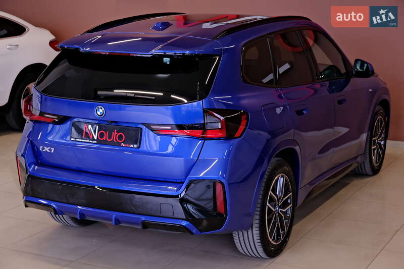 Внедорожник / Кроссовер BMW iX1 2024 в Одессе