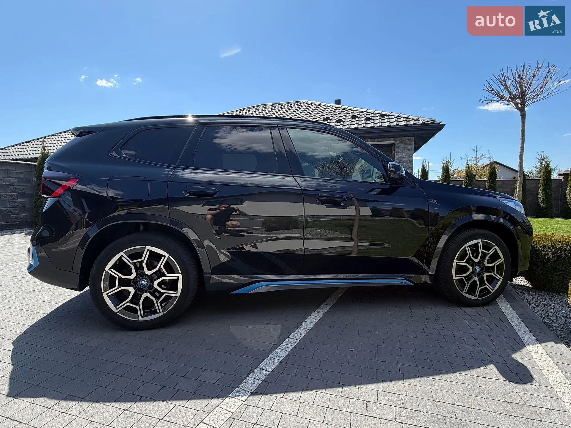 2023 BMW iX1 - мініатюра 5