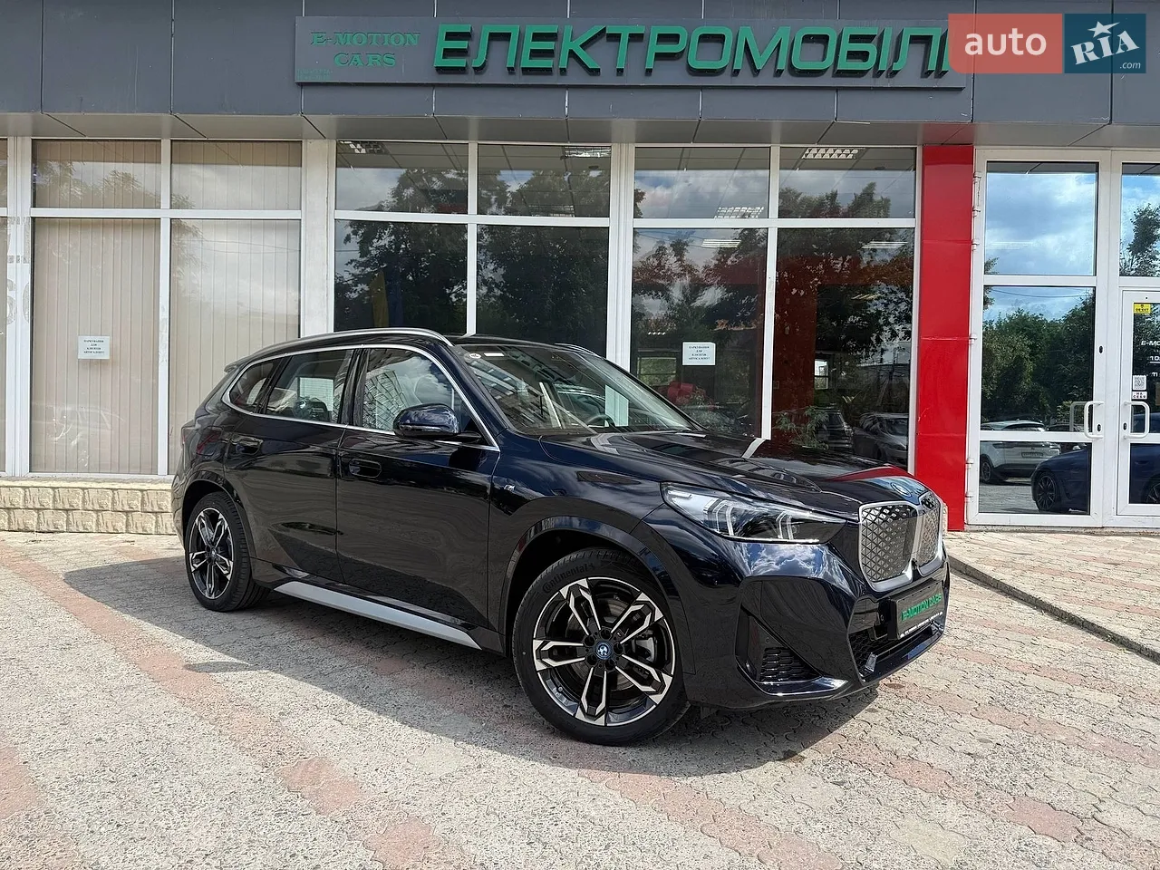 2024 BMW iX1 - мініатюра 61