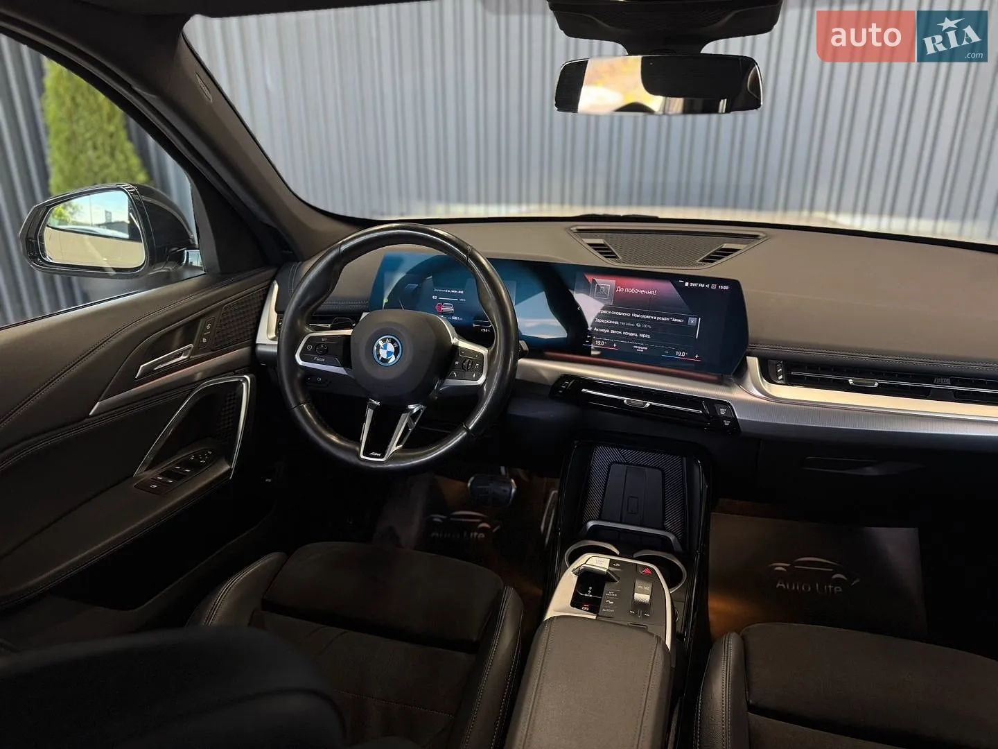 2022 BMW iX1 - мініатюра 32
