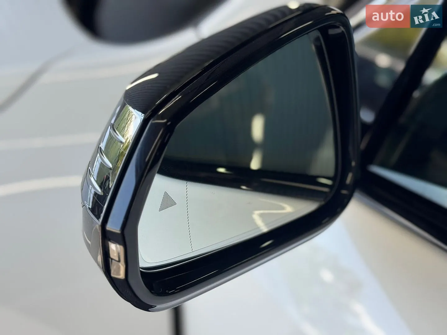 2022 BMW iX1 - мініатюра 43