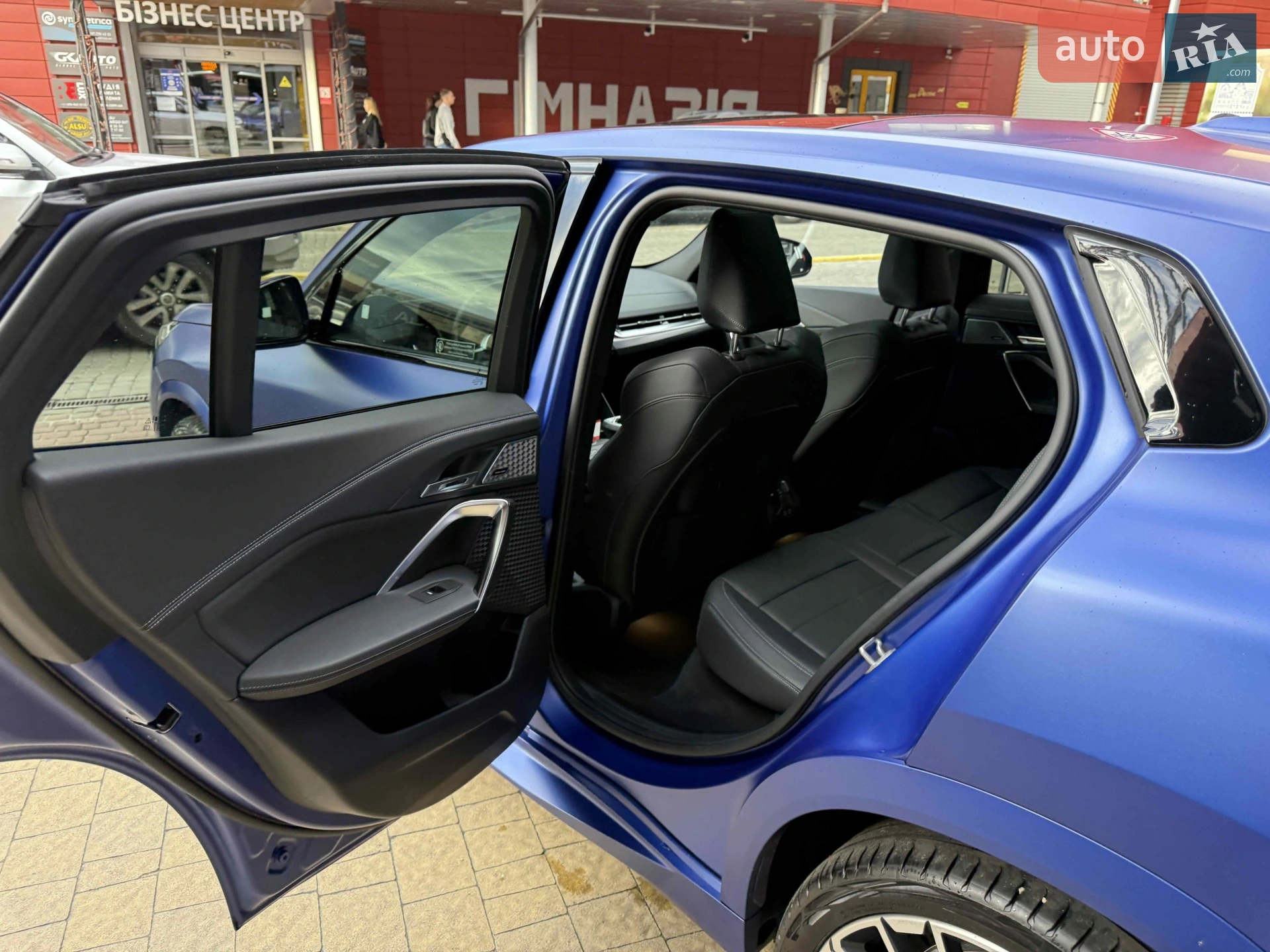 2023 BMW iX2 - мініатюра 34
