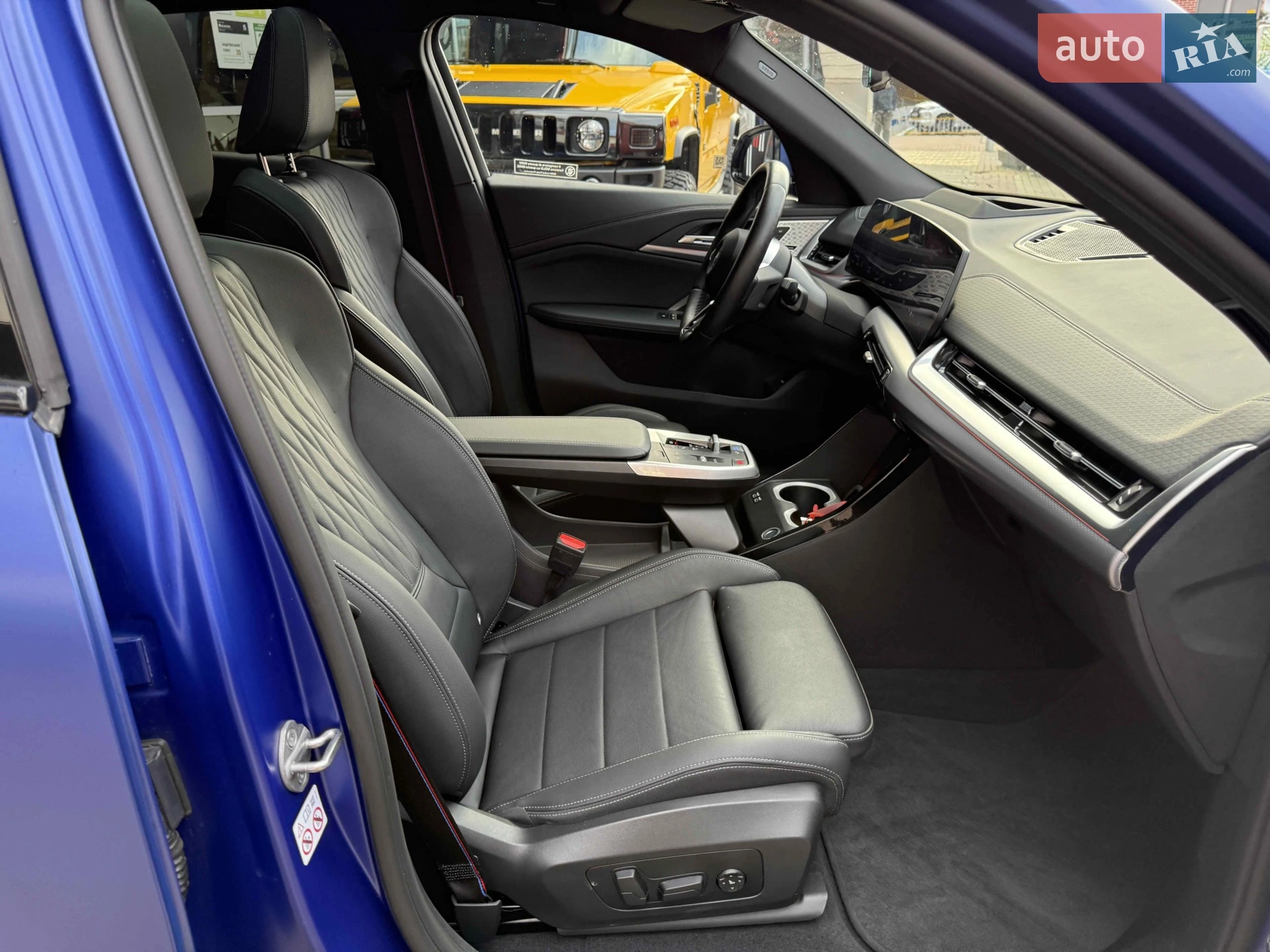 2023 BMW iX2 - мініатюра 48