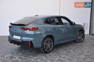 Позашляховик / Кросовер BMW iX2 2024 в  фото 3 Позашляховик / Кросовер BMW iX2 2024 в