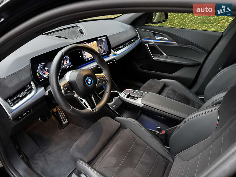 Внедорожник / Кроссовер BMW iX2 2024 в Александрие