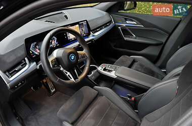 Внедорожник / Кроссовер BMW iX2 2024 в 