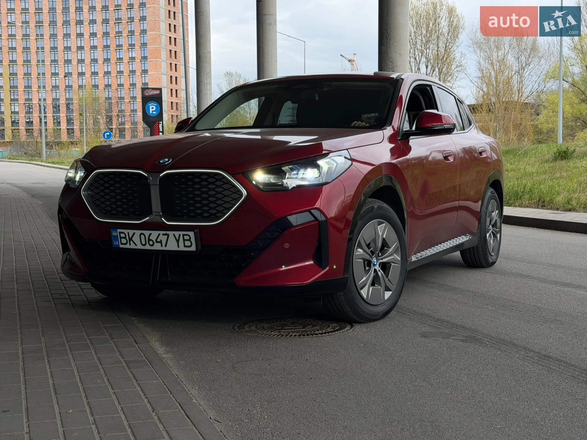 2024 BMW iX2 - мініатюра 5