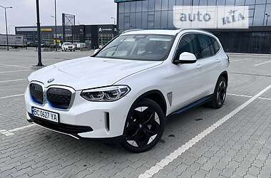 BMW iX3 2021